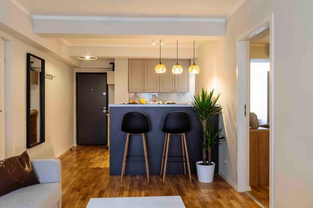 Ferienwohnung Stunning Views 2BR Intercontinental Flat Bukarest Exterior foto