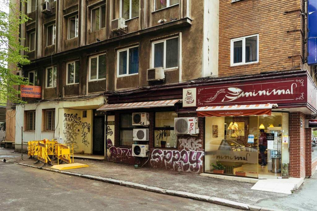 Ferienwohnung Stunning Views 2BR Intercontinental Flat Bukarest Exterior foto