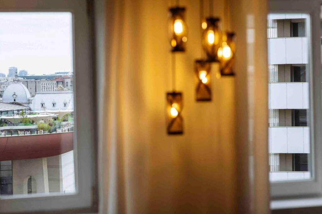 Ferienwohnung Stunning Views 2BR Intercontinental Flat Bukarest Exterior foto